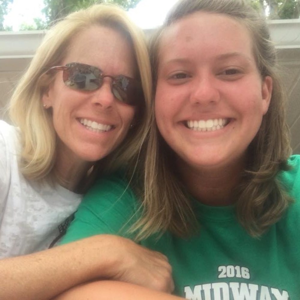 Meet your Posher, Toni